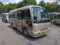 23-29 ônibus usado pousa-copos usado assentos de Toyota do ônibus de Toyota com a decoração interna luxuosa
