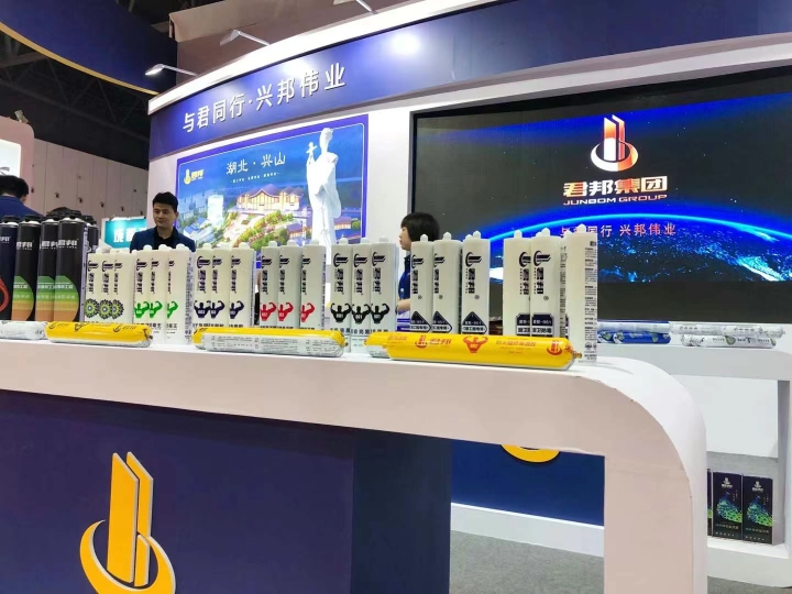 Сильный силикон ясности силикона 24pcs прилипания 590ml огнезамедлительный конопатит