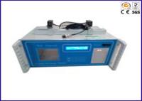 As crianças brincam o verificador da velocidade do projétil do equipamento de testes/o verificador energia cinética