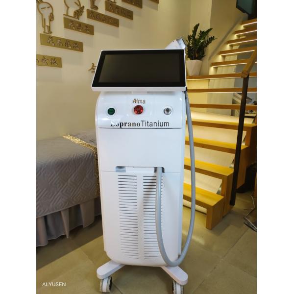 Diode Laser Hair Removal Machine Integrated Precombustion Power Supply 1600W Handle Power
