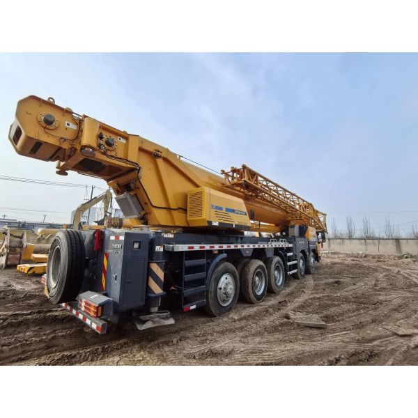 Used 2021 XCMG QY110K7C 110 Ton Truck Crane