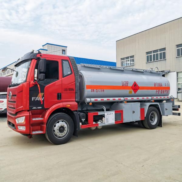 6X4 Euro 3-5 10 Wheeler Diesel Petrol Gasoline Fuel Oil Tanker Truck Transport Vehicle