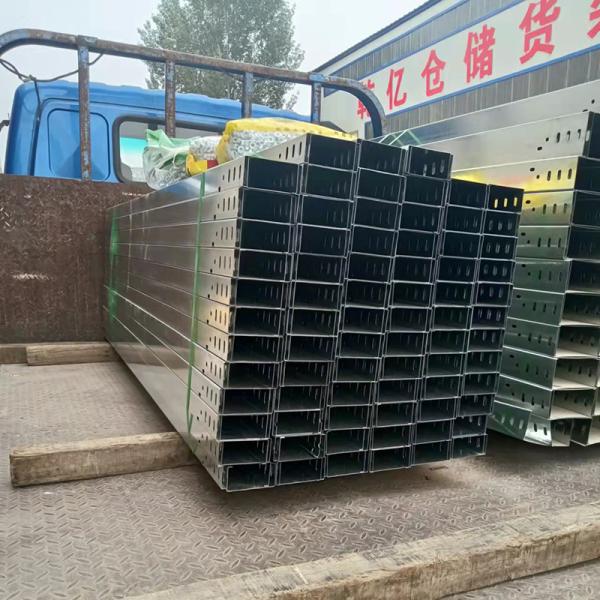 Floor Mounted Galv Cable Tray Non Flammable Fire Resistance And Simple Installation Cable Tray Galvanised