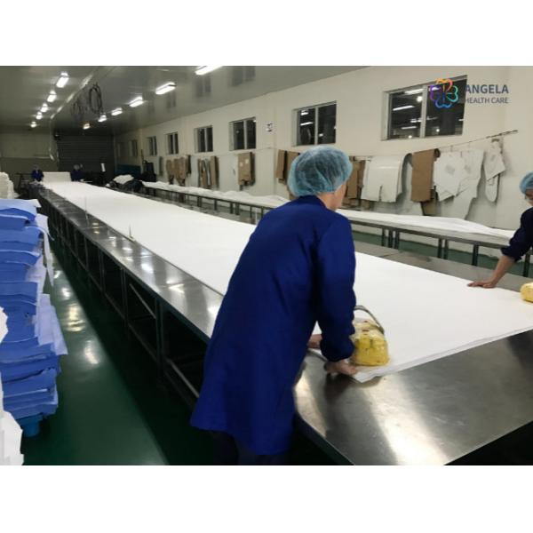 Surgical Disposable Face Mask with Earloop/3-Ply Face Mask/Doctor Nurse Patient Medical Protective Face Mask Factory