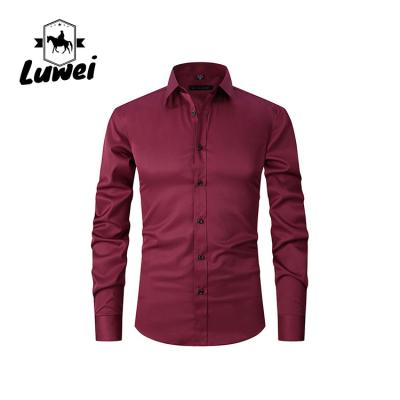 Camisas masculinas de cor sólida Vestuário de negócios Casual de poliéster