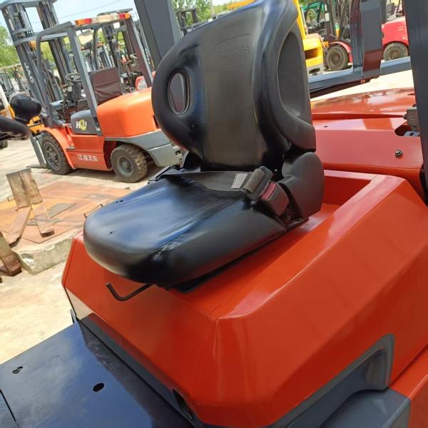 3 Ton Fd30 Japanese Lpg Second Hand Forklifts With Toyota Engine / Mitsubishi Engine / Lsuzu Engine