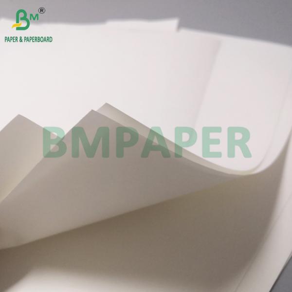 Papel Kraft blanco de 70 gramos para bolsas de transporte Resistencia excepcional 800 x 1000 mm
