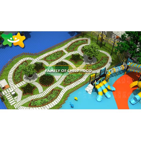 Крутая коммерчески спортивная площадка устанавливает детей возраста высоких цветов безопасности ярких небольших с скольжением