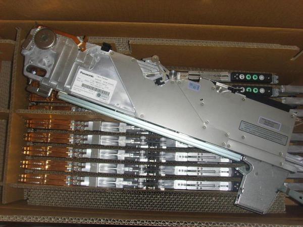 Panasonic KME NPM CM101 CM212 CM232 CM401 CM402 CM602 DT401 Intelligent Power Tape Feeder KXFW1KS5A00 8mm