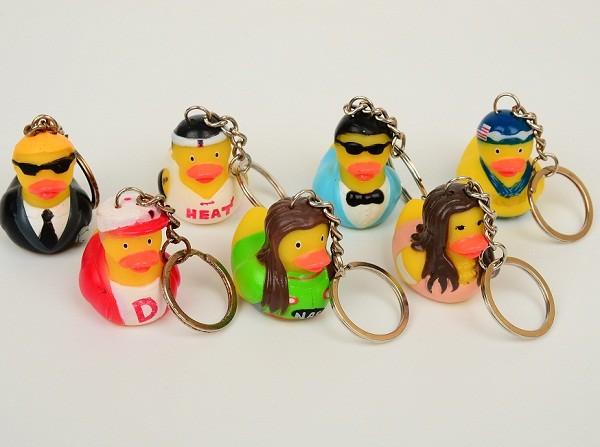 OEM Singer / Swan Character Mini Duck Keychains Toy BPA Free Vinyl Material Kechain Duck toy