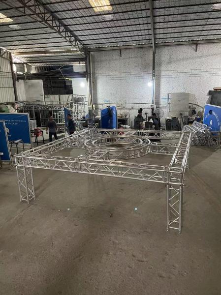 2m 3m 4m Aluminum Alloy Mult Angle Lighting Truss Display For Event / Exhibits