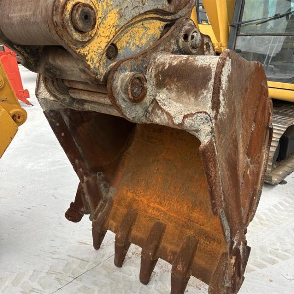 Hyundai 210W-9T Used Wheel Excavator 22T With Cummins Engine 140kW