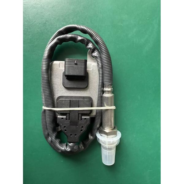 A0009050119 SCR NOx Sensor For Mercedes Benz 12V