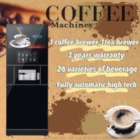 Vendeuse de café à la tasse en métal en plastique acheteuse de café