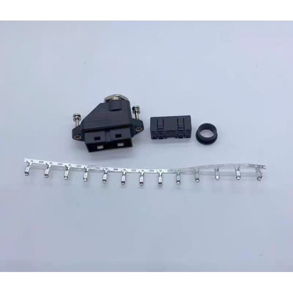 Yaskawa V Series Compatible Servo Motor Connector with Silver and Gold Plated Pins for Industrial Automation