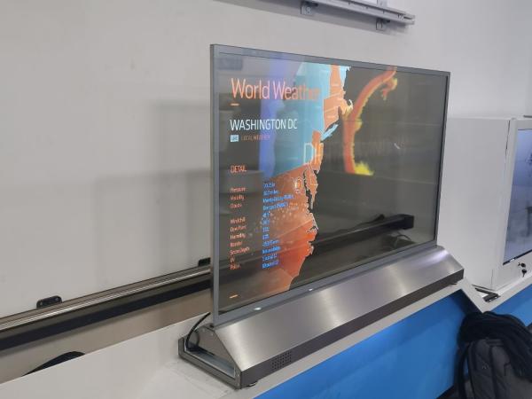 55 pantalla táctil capacitiva del vidrio PCAP OLED de la exhibición de la emisión del uno mismo transparente
