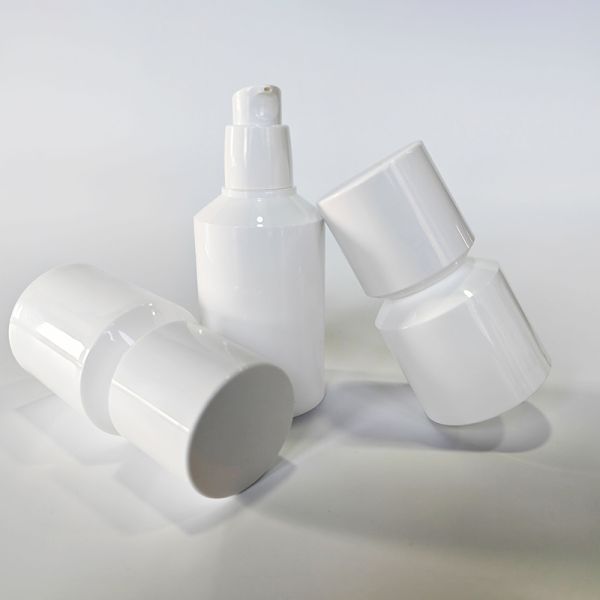 New Design 30ml to 100ml Airless Pump Bottle Prevents Air Exposure Maximizes Product Usage Hygienic No Finger Contamination for Skincare