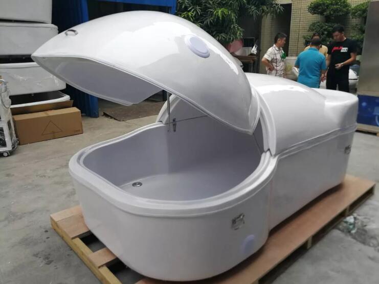 Бак с поплавковым регулятором уровня изоляции клиники SPA забеливая сензорное лишение