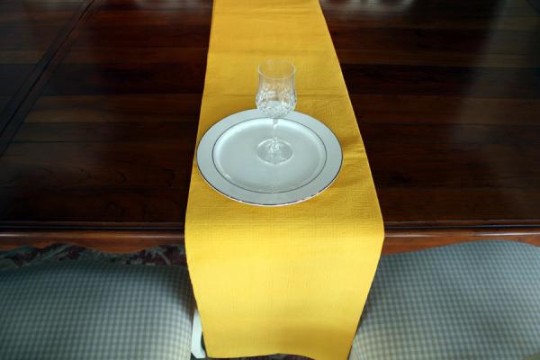 1.2x1.8m Red Disposable Paper Tablecloths For BBQ FDA Listed
