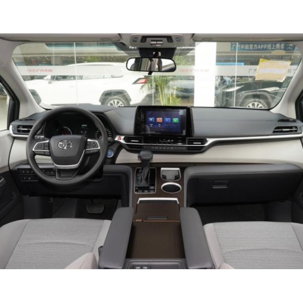 Coche híbrido de la versión 2.5T 189HP L4 5Door 7seats MPV de la tierra de Siena 2023 2.5L Shushi de TOYOTA