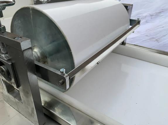 Barra de cacahuetes automática/barra de chocolate/máquina 200 de la barra de granola - 400kg/hr