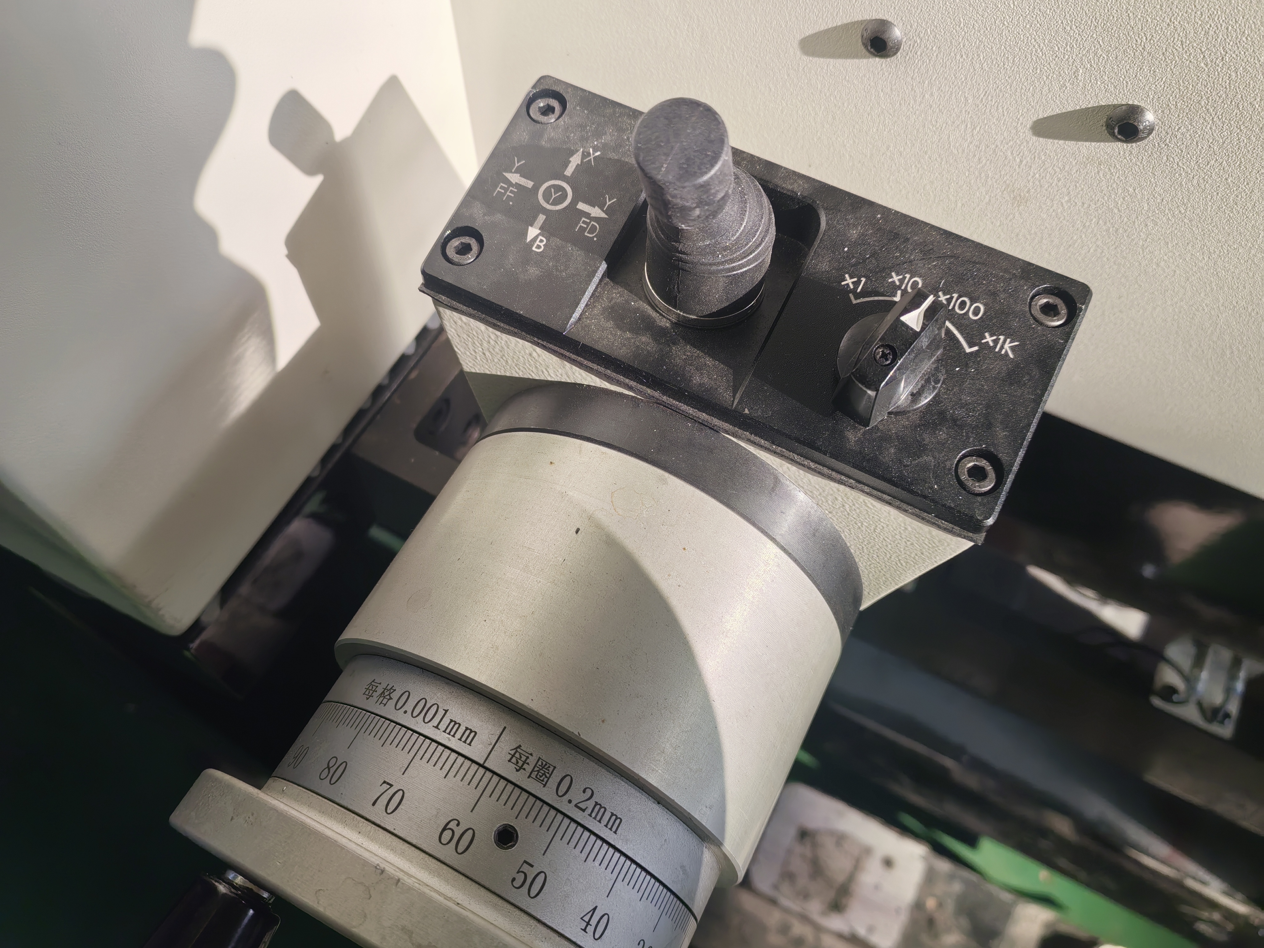 BT-150N 3-Axis PCD Superhard Tool Grinding Machine Used for Carbide Tool Production