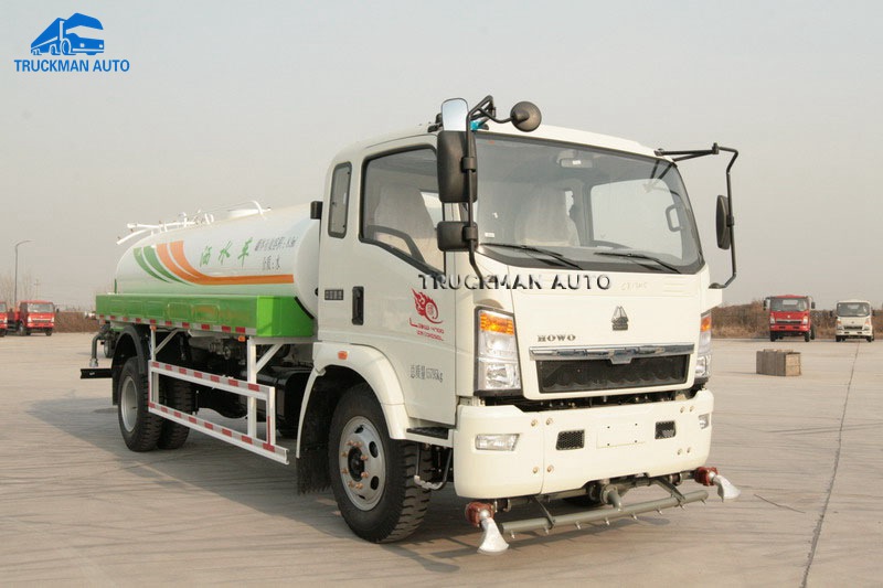 двигатель евро 3 тележки спринклера воды 8.25R16 Sinotruck Howo 10 Cbm