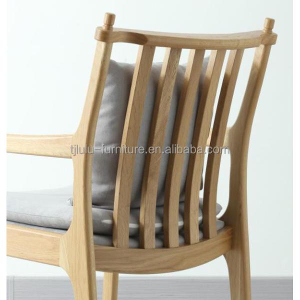 Stylish and Comfortable Nordic Oak Solid Wood Upholstered Armchair Sofa Chair