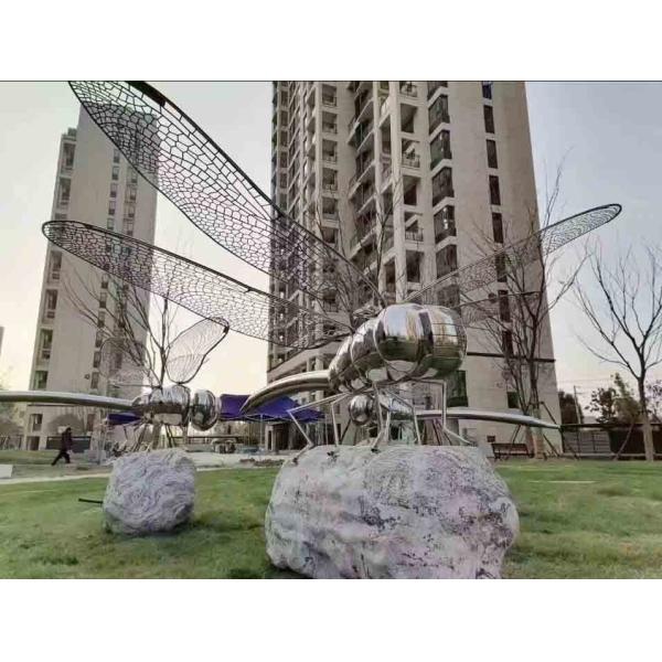 近代美術の庭のための屋外動物の彫像のステンレス鋼のトンボ