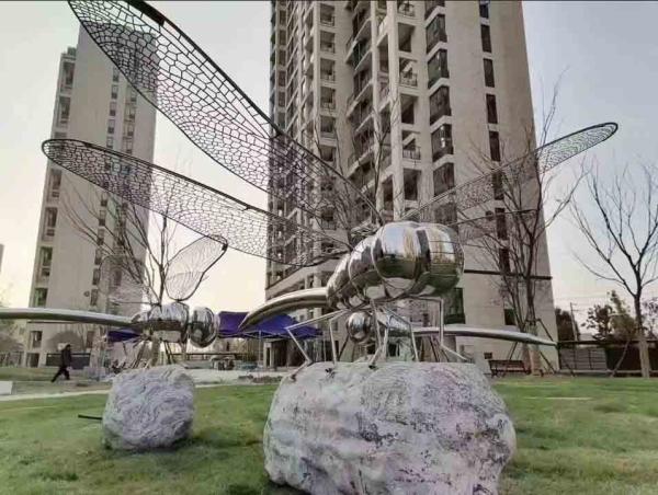Libélula de aço moderna de Art Outdoor Animal Statues Stainless para o jardim
