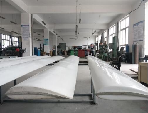 Hand Lay Up Technology Fiberglass Wind Turbine Blades Twisted Blade Type for Your Requirements