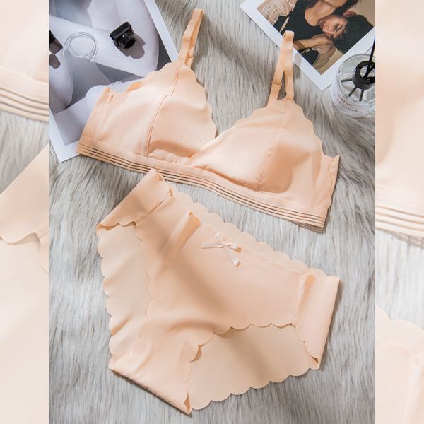 New Arrival Female Seamless Panties With Bra Pants and Bra Wholesale Comfortable Fashion Womens Panties and Bras Seamless