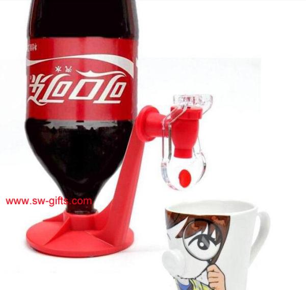 Fashion Style Bottle Upside Down Drinking Cola Dispenser Fridge Fizz Saver Soda Dispenser