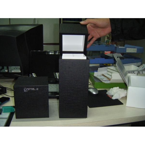 New style wine packaging gift box