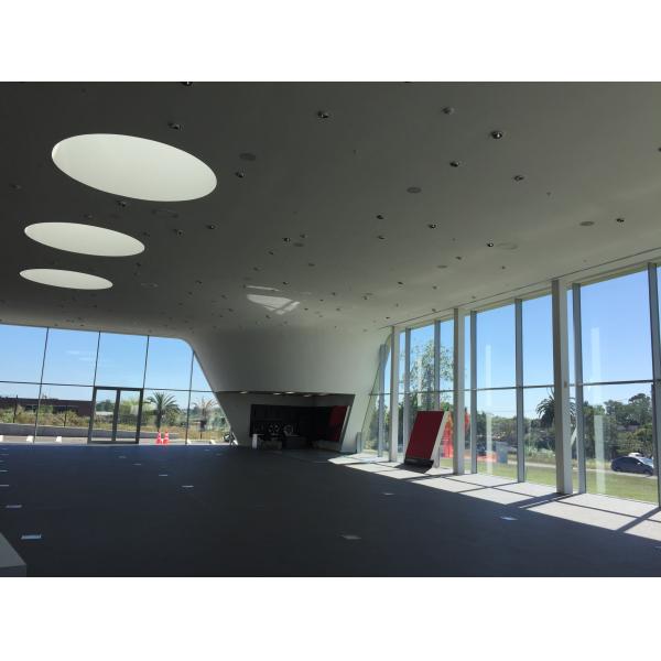 Construction de bâtiments industriels commerciaux en métal de calibre léger en acier