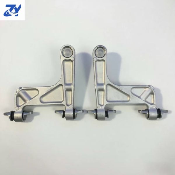Suitable for McLaren 540C 570S 600T Rear Car Control Arm 13B0781CP 13B0782CP High-quality Control Arm