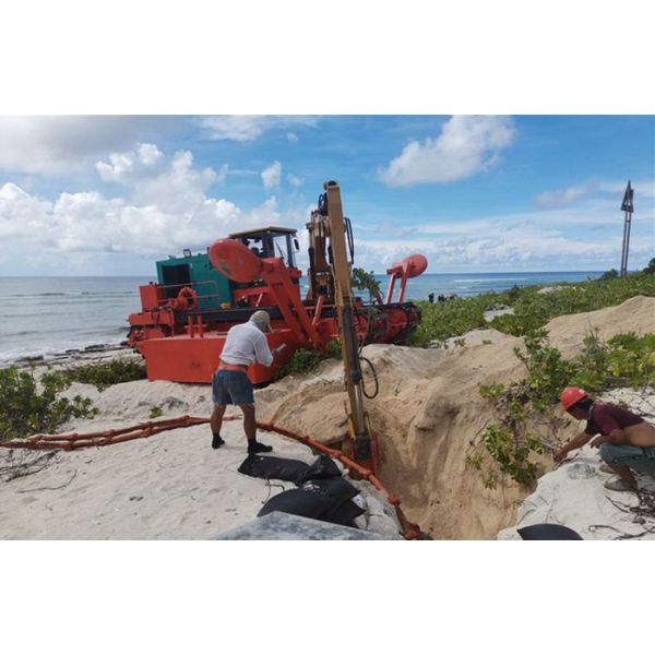 Desilting Amphibious Dredger 56kw with Hydraulic Control Self Propelled