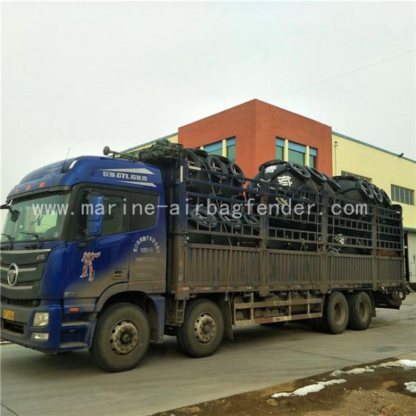 Defensas de goma neumáticas de D2.5m x de L5.5m para atracar al puerto y al muelle