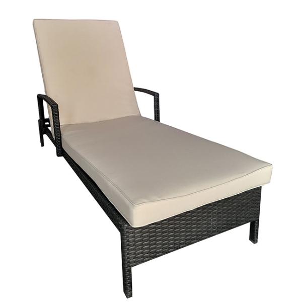 Rattan Wicker Adjustable Recliner Lounge Chair Chaise Patio Backyard Poolside Sunbed Garden