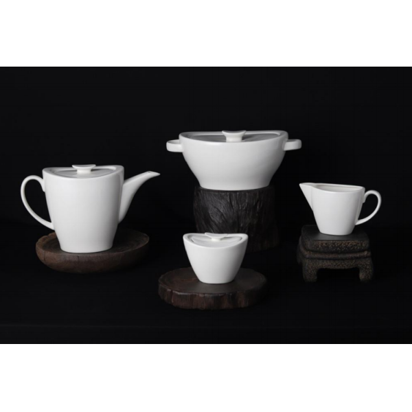 new bone china - tea set /tea pot/sugar pot/creamer/tureen  white glaze for daily used ceramics