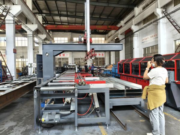 2.0-3.5mm Galvanized Steel 100-500mm Width Adjustable CZ Purlin Roll Forming Machine With Auto Stacker For  Building Structure