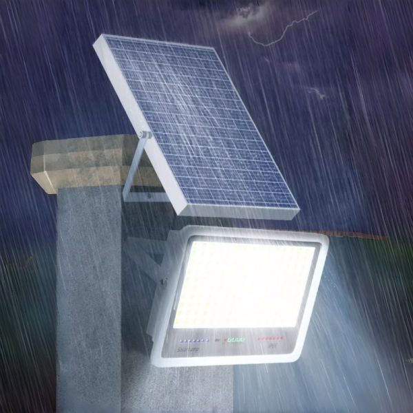 Long Lasting Solar LED Flood Light Eco Friendly Waterproof Security Lighting