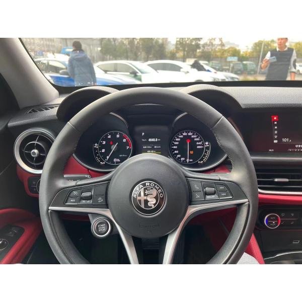 64L Tank Capacity Alfa Romeo Stelvio Q4 Sport Suv in Good Condition Top Speed 230KM/h