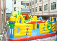 Château plein d'entrain gonflable coloré adapté aux besoins du client, terrain de jeu gonflable d'enfants