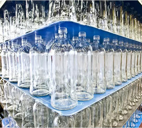 1300x 1100mm 1200x 1000mm Edge Sealed Round Corners PP Corrugated Plastic Dividers Corflute Layer Pads