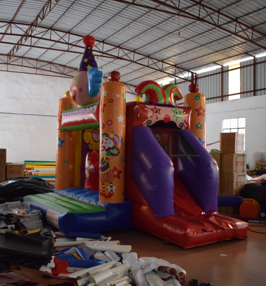 Хвастун дома прыжка смешной картины детей раздувной коммерчески раздувной клоун тематический комбинированный