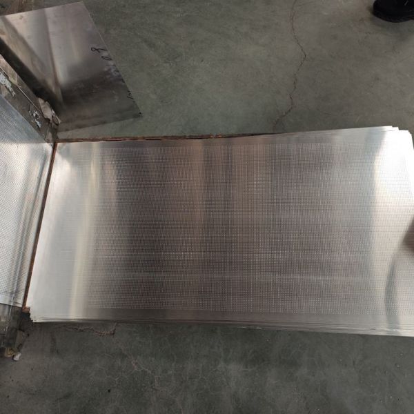 Perforated Aluminium Ceiling Panel Interior Modern 300*1200 For Building