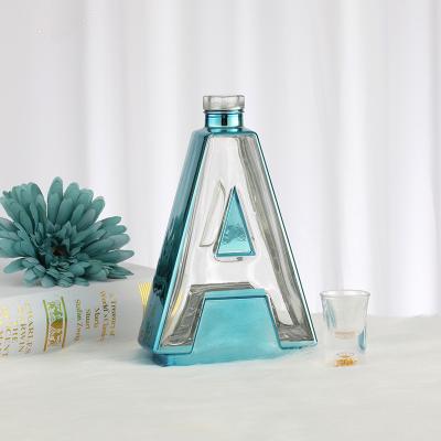 Super Flint Glass Triangle Shape Empty Bottles for Whisky Vodka Spirit Rum Gin Brandy