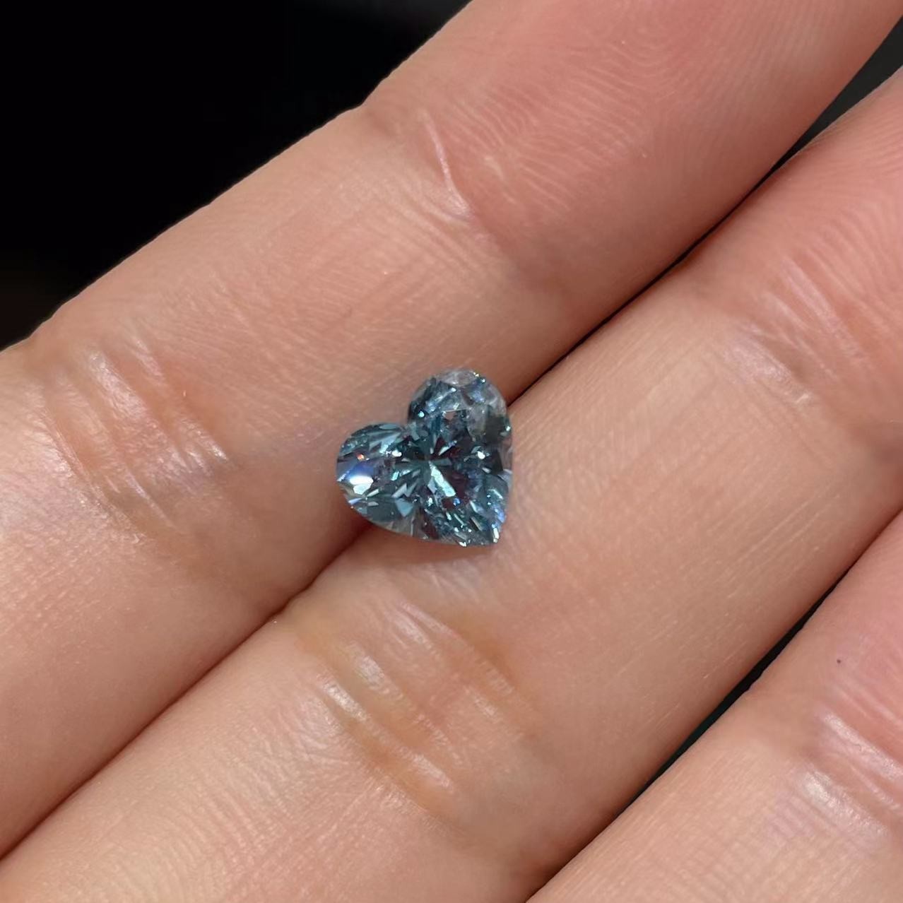 причудливой интенсивной диаманты 2.9ct выросли лабораторией, который голубые с аттестацией IGI