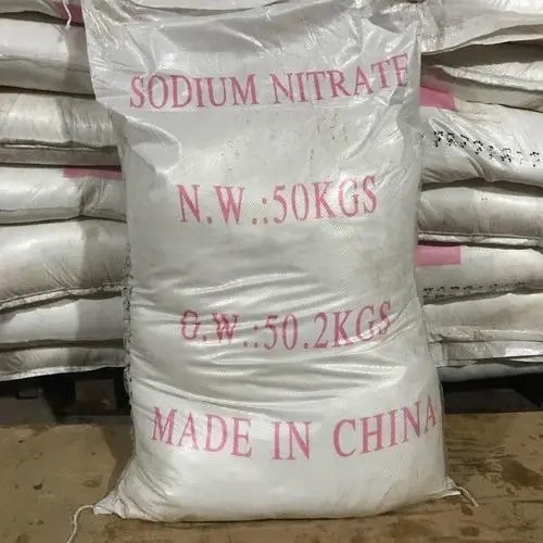 NaNO3 Inorganic Raw Materials Sodium Nitrate Ideal for Dye Intermediates Glass and Metal Cleaning